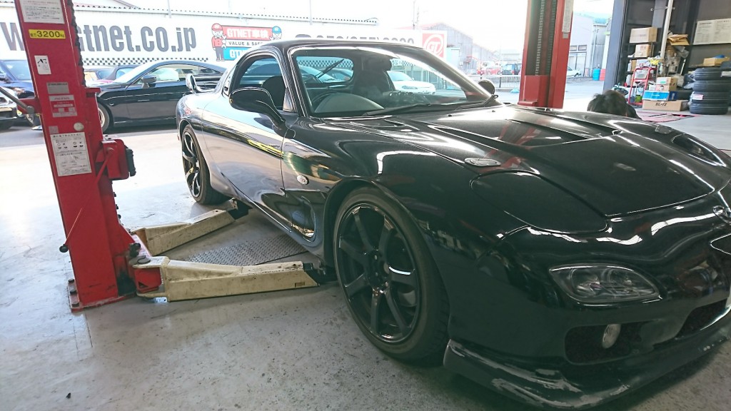 マツダ RX-7 FD3S リア ピロブッシュ 交換 コトコト音発生の原因