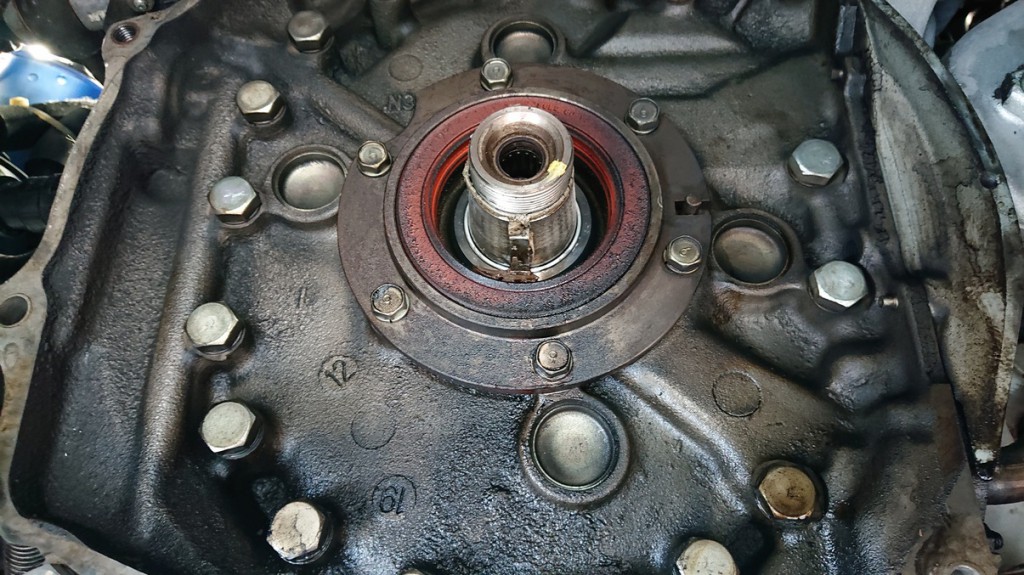 ＦＤ３Ｓ★新品純正部品★エンジンリアオイルシールセット★全国送料無料★即決★オイル漏れの定番箇所 FD3S⁄リアシールオイル漏れ・クラッチ交換 - トータルセブン|TOTAL7|RX